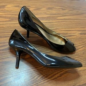 Nine West Black Patent Peep Toe Kitten Heels